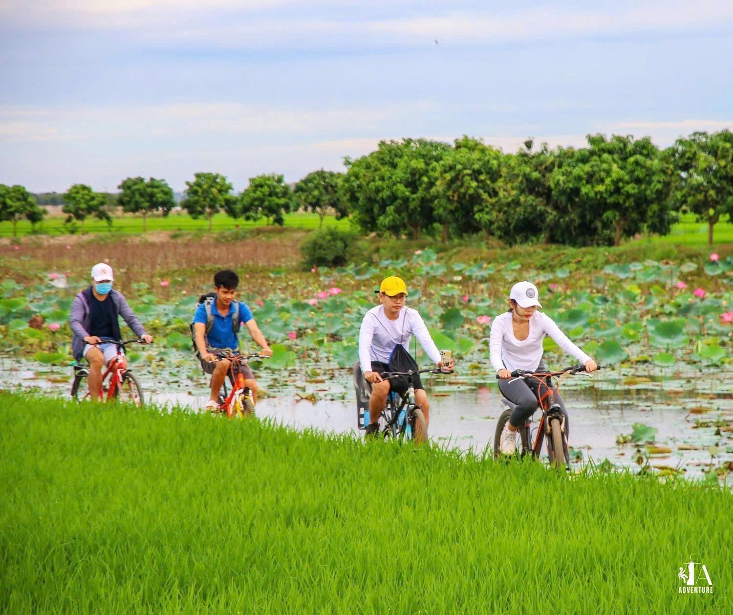 Phu Dien Homestay Кат Тиен Екстериор снимка